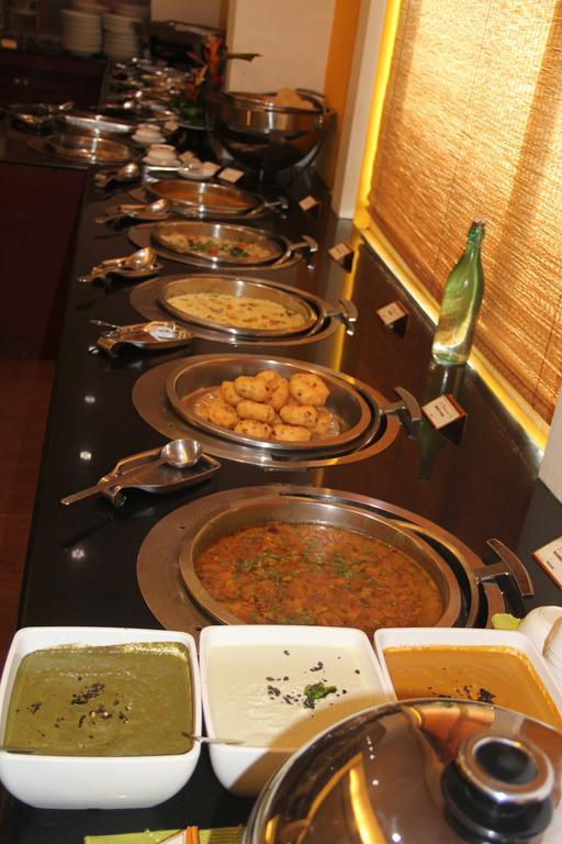 Hotel Atithi Pondicherry Luaran gambar