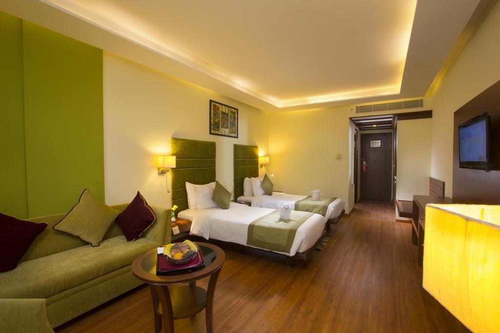 Hotel Atithi Pondicherry Luaran gambar
