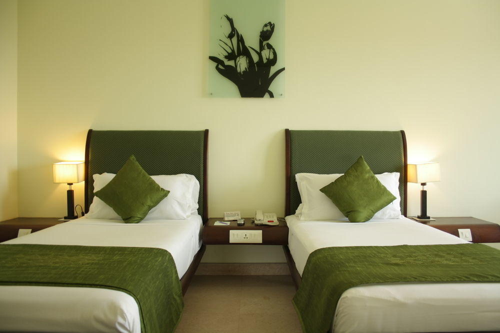 Hotel Atithi Pondicherry Luaran gambar